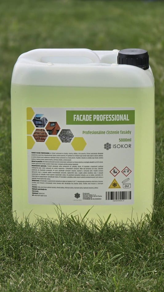 Isokor Facade Professional – profesionálny čistič fasád proti dlhodobým znečisteniam